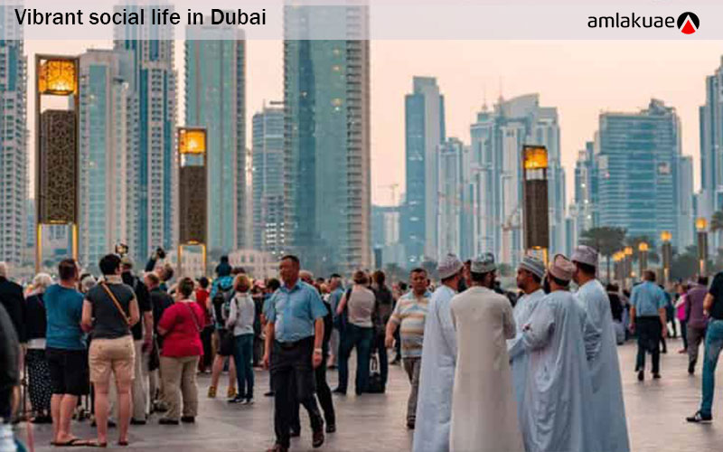 Dynamic life in Dubai city community - amlakuae