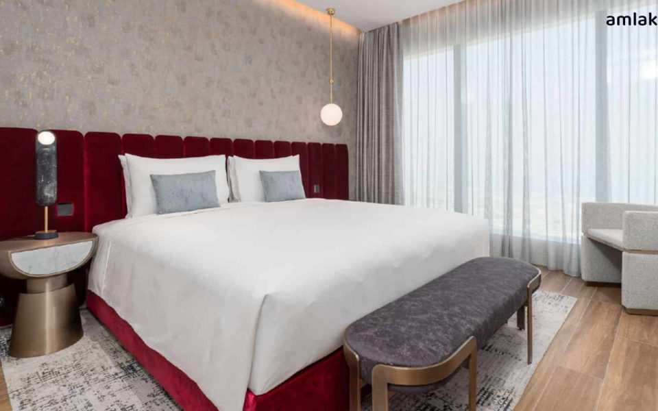 The design and interior decor of the apartments in SO/UPTOWN RESIDENCES at Jumeirah Lake Towers.- Amlakuae Group