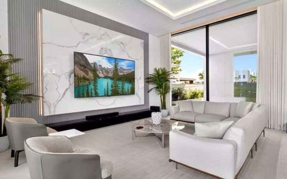Exclusive Amenities & Leisure Features for La Mer Beachfront Residence villa